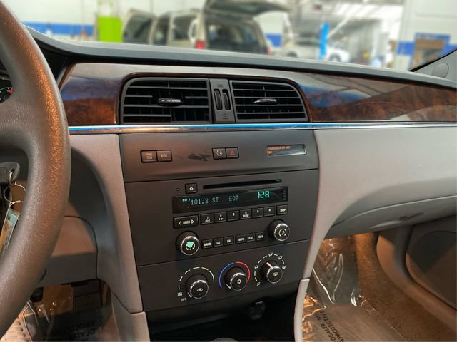 Used 2007 Buick LaCrosse CX FWD image 29