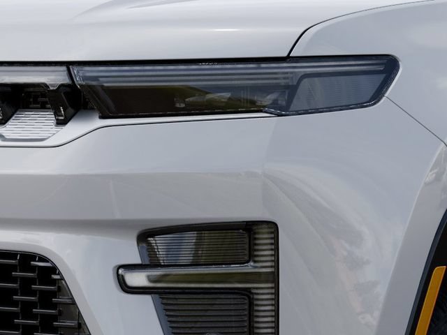 New 2026 Jeep Grand Wagoneer 4WD image 10