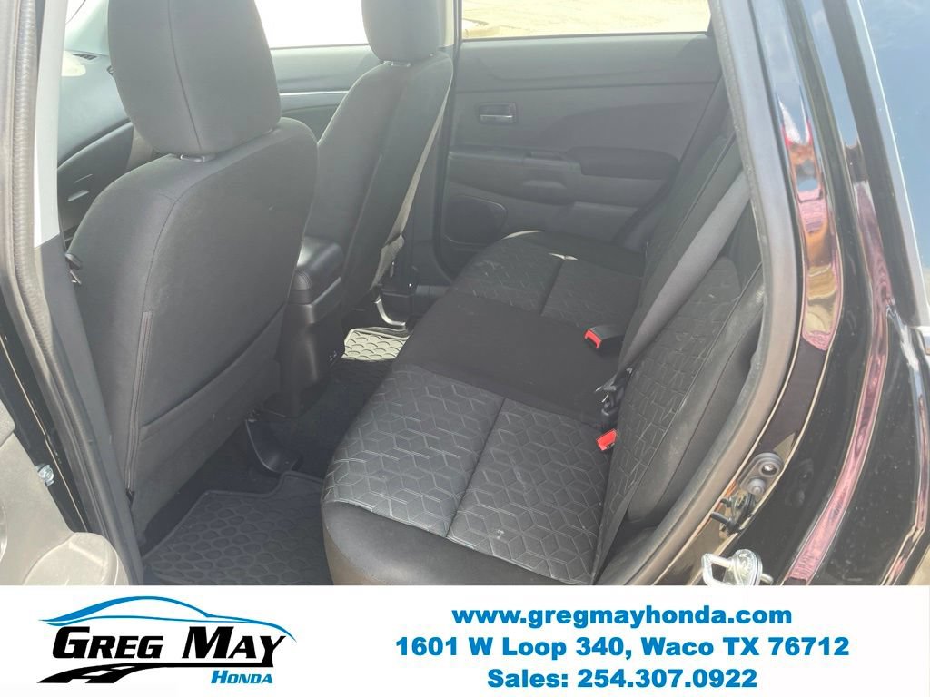 Used 2025 Mitsubishi Outlander Sport LE AWD/4WD image 22
