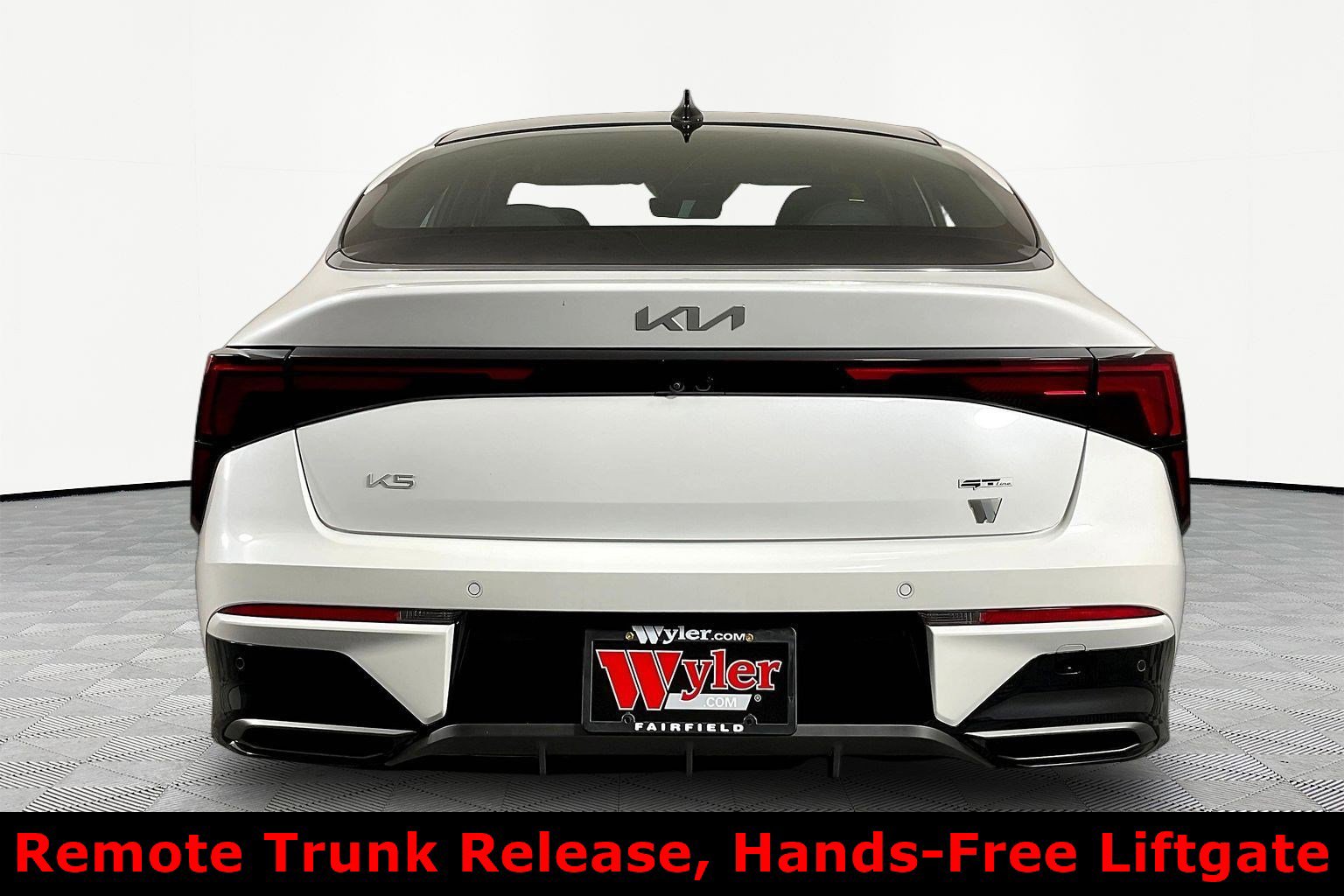 Used 2025 Kia K5 GT-Line w/ GT-Line Premium Package AWD/4WD image 5