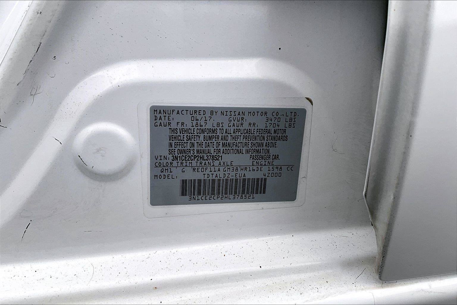 Used 2017 Nissan Versa Note SV FWD image 18