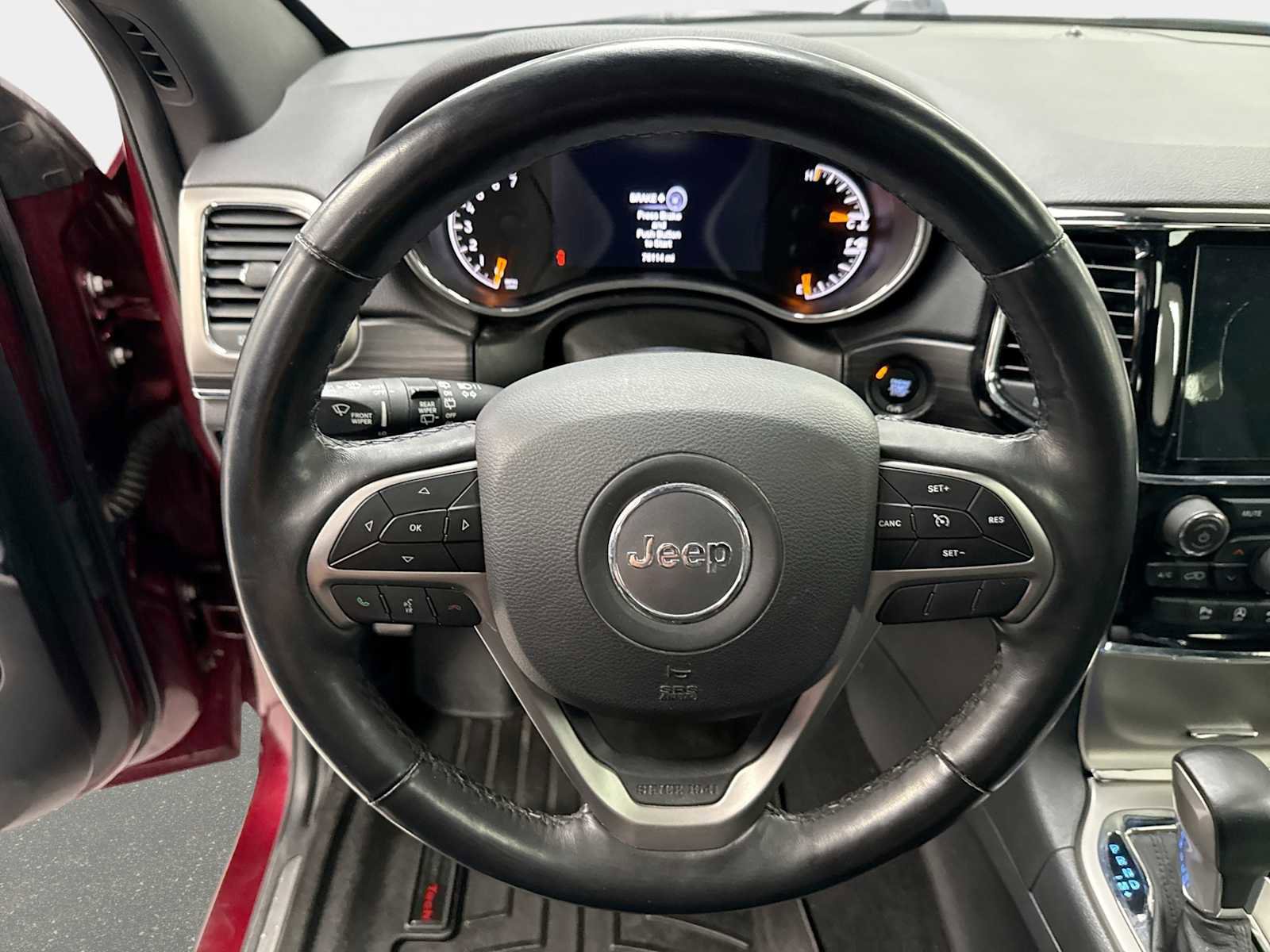 Used 2019 Jeep Grand Cherokee Limited AWD/4WD image 17