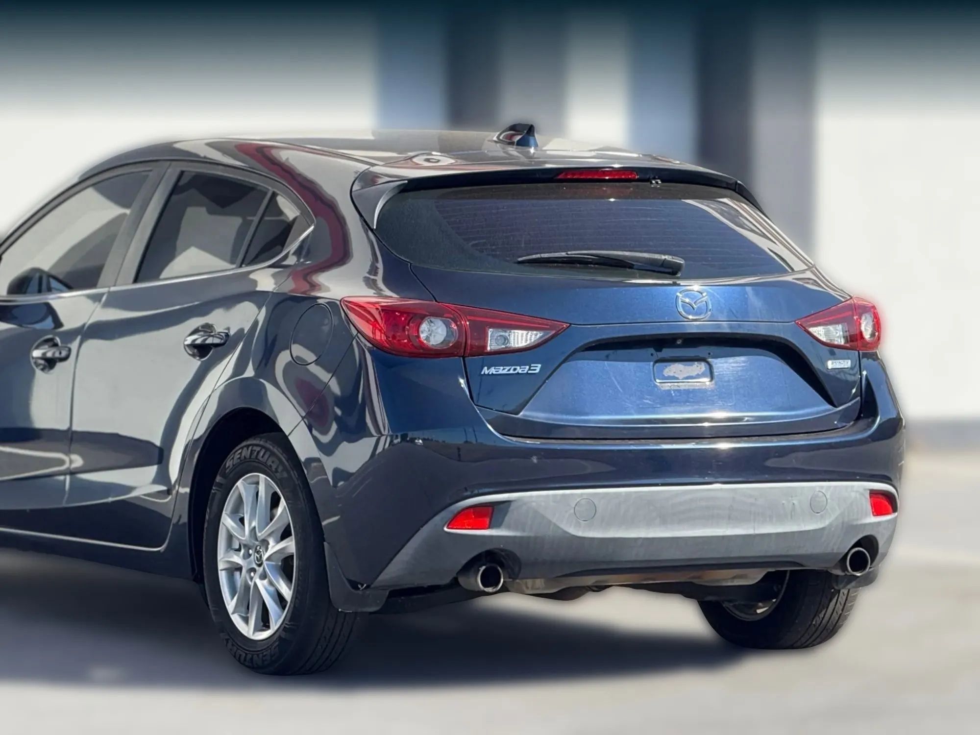 Used 2015 MAZDA MAZDA3 i Grand Touring image 16