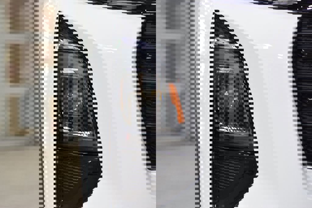 New 2026 Chevrolet Equinox LT w/ Midnight Edition FWD image 14