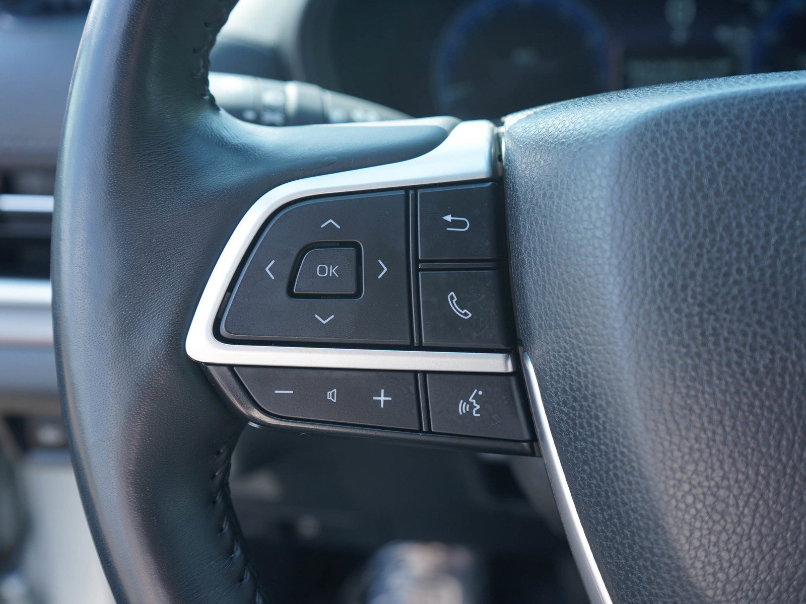 Used 2024 Toyota Grand Highlander AWD image 26