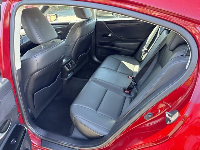 Used 2023 Lexus ES 250 w/ Premium Package AWD/4WD image 17
