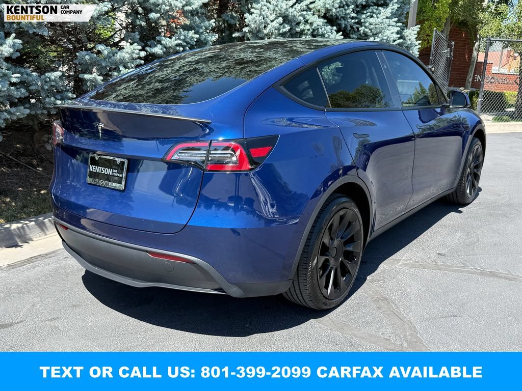 Used 2024 Tesla Model Y Long Range AWD/4WD image 9