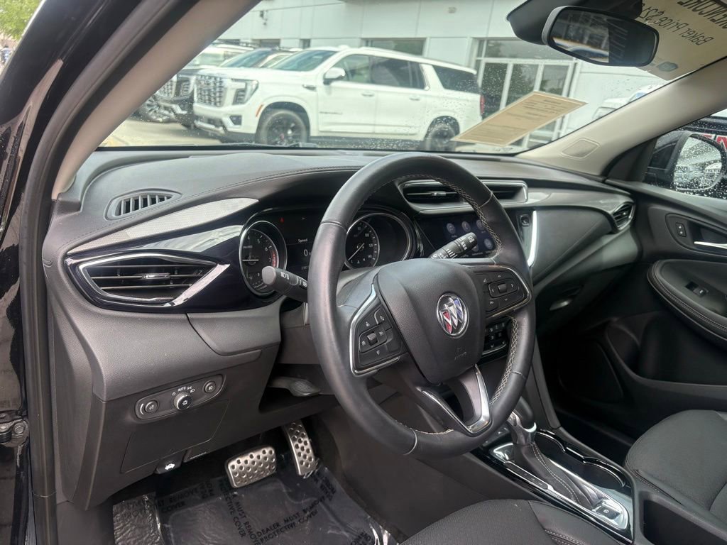 Used 2023 Buick Encore GX Select w/ Sport Touring Package FWD image 20