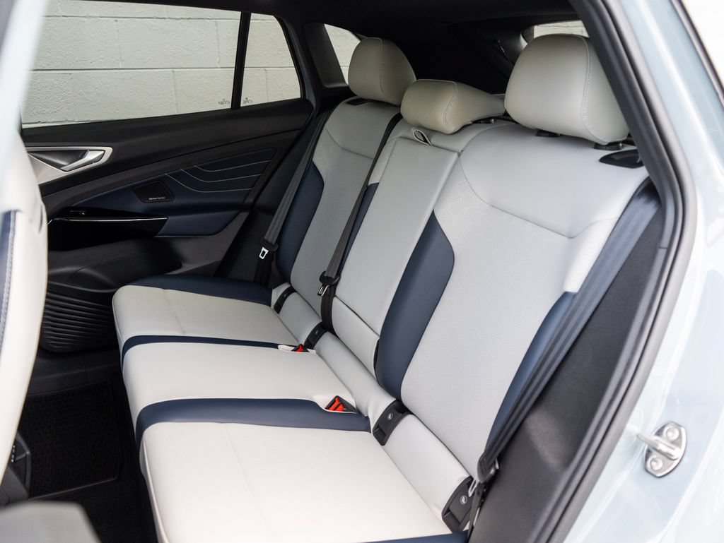 New 2026 Volkswagen ID.4 Pro S Plus AWD/4WD image 9