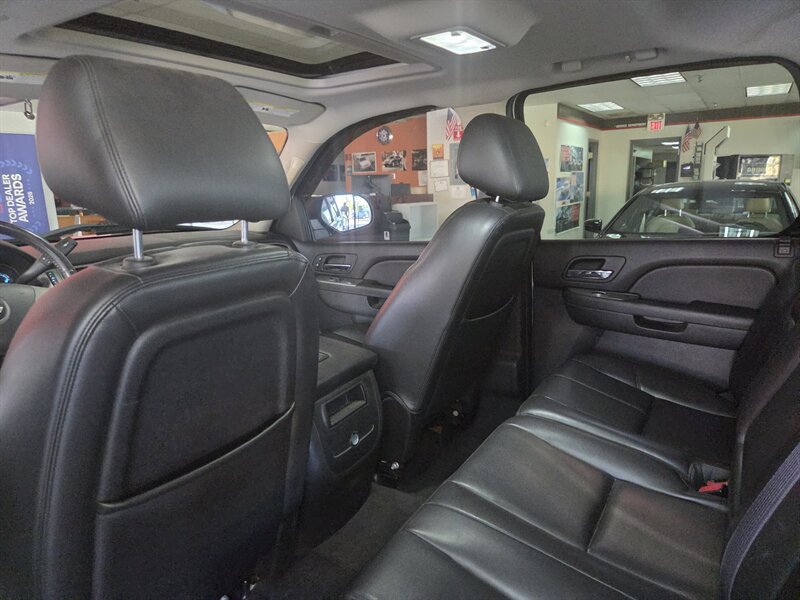Used 2012 Chevrolet Silverado 1500 LTZ AWD/4WD image 22