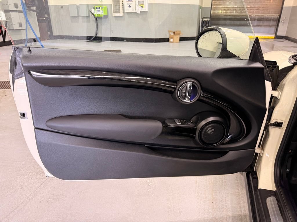 Used 2020 MINI Cooper S FWD image 10