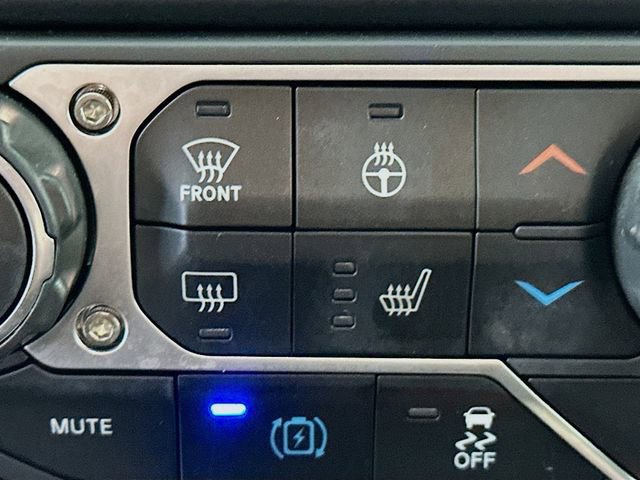 Used 2022 Jeep Wrangler Unlimited Rubicon 4xe w/ Cold Weather Group image 20