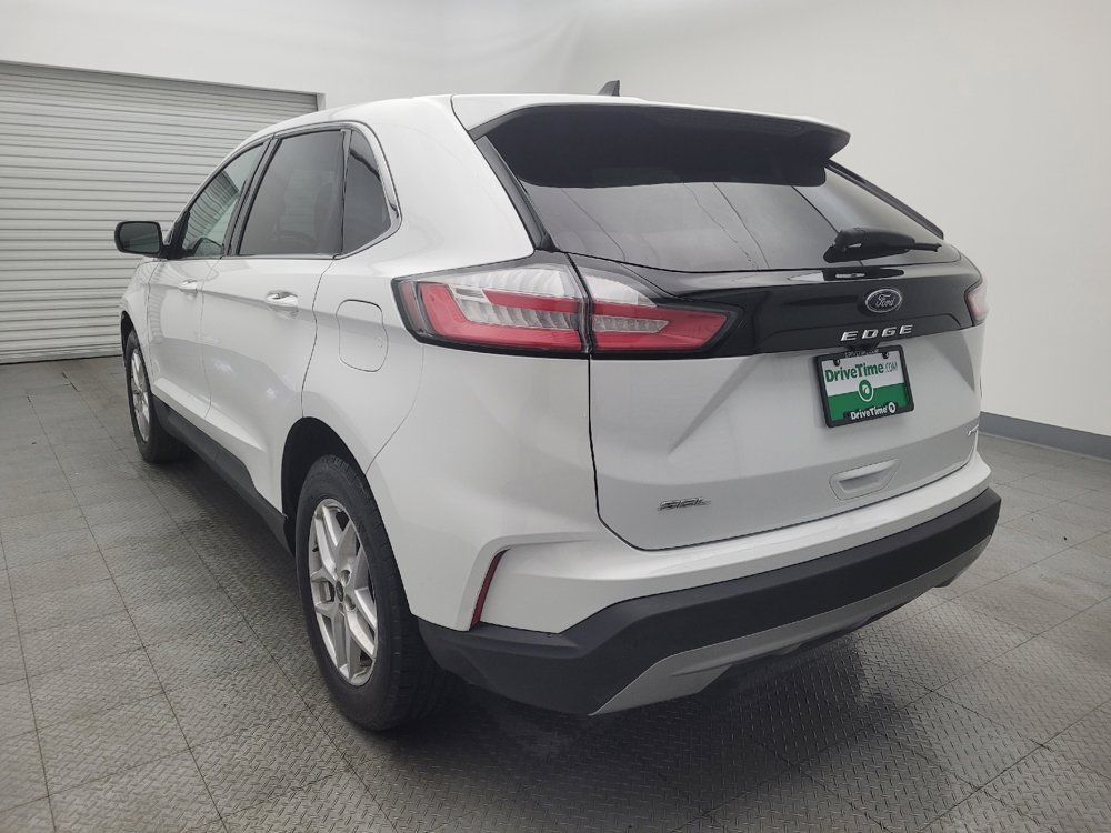 Used 2024 Ford Edge SEL image 5