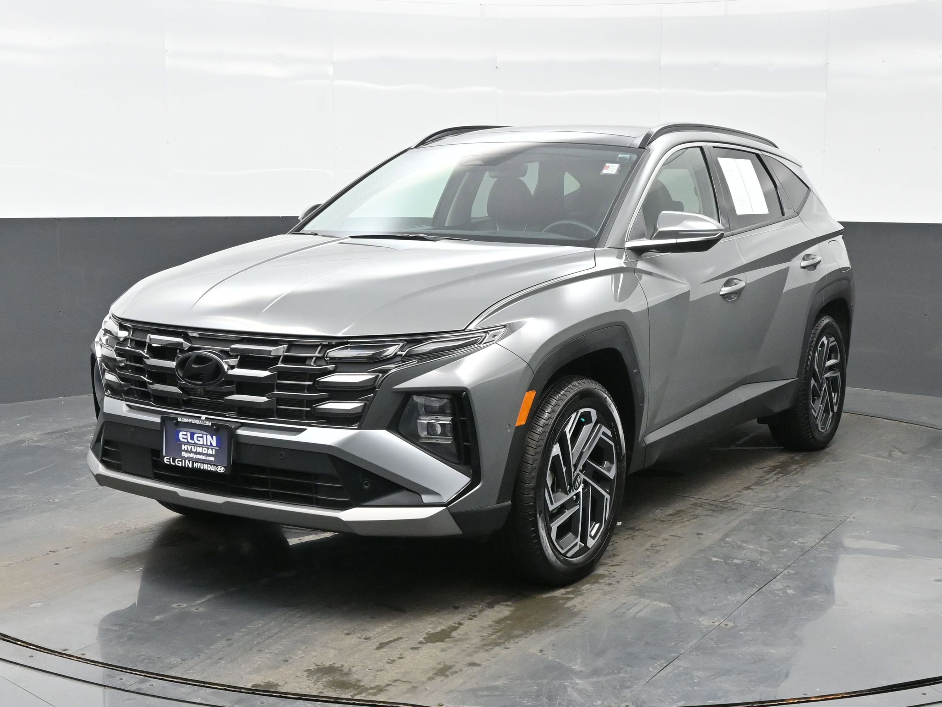 Certified 2025 Hyundai Tucson Limited image 1