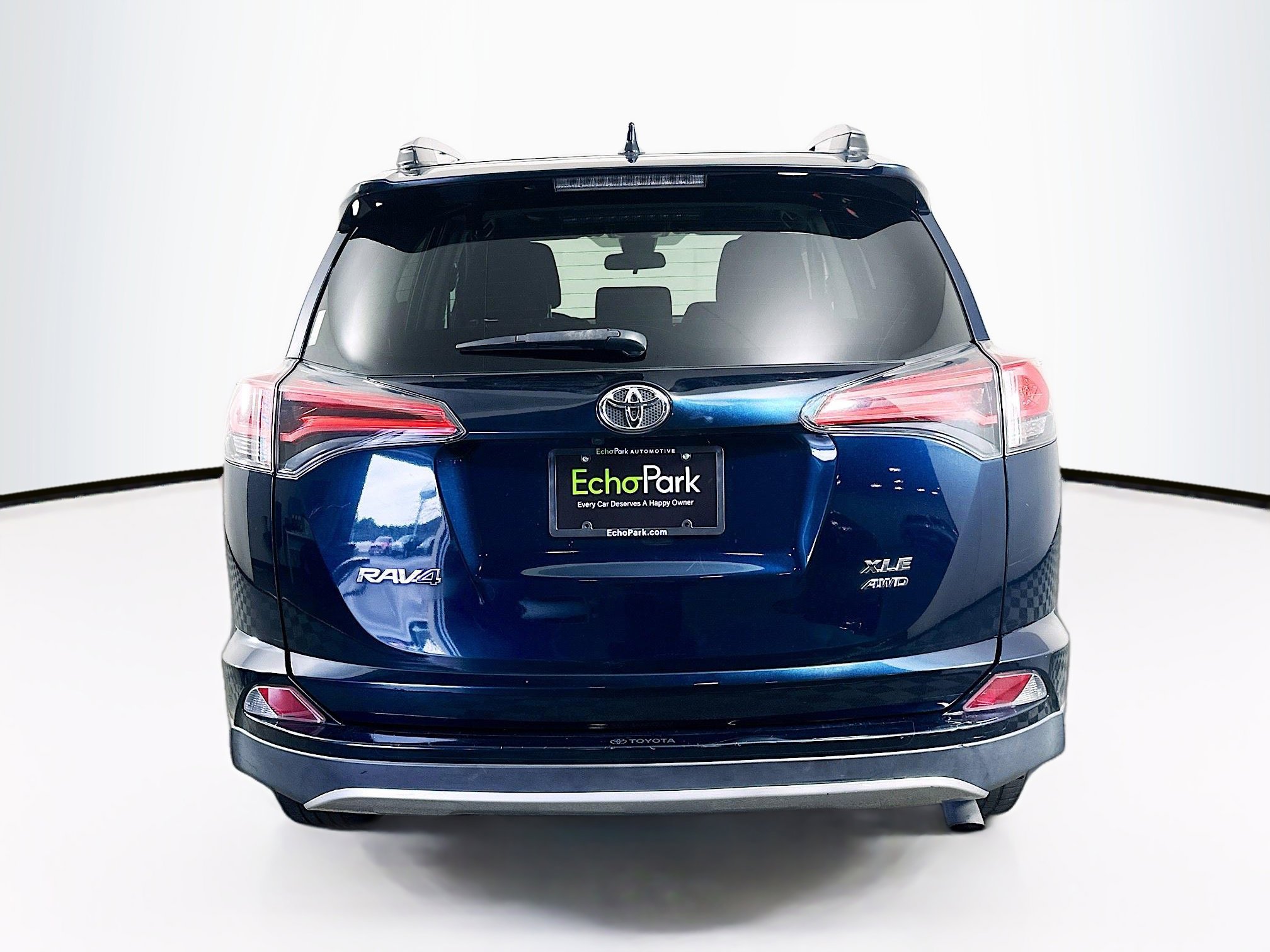 Used 2018 Toyota RAV4 XLE w/ Plus Extra Value Package image 7