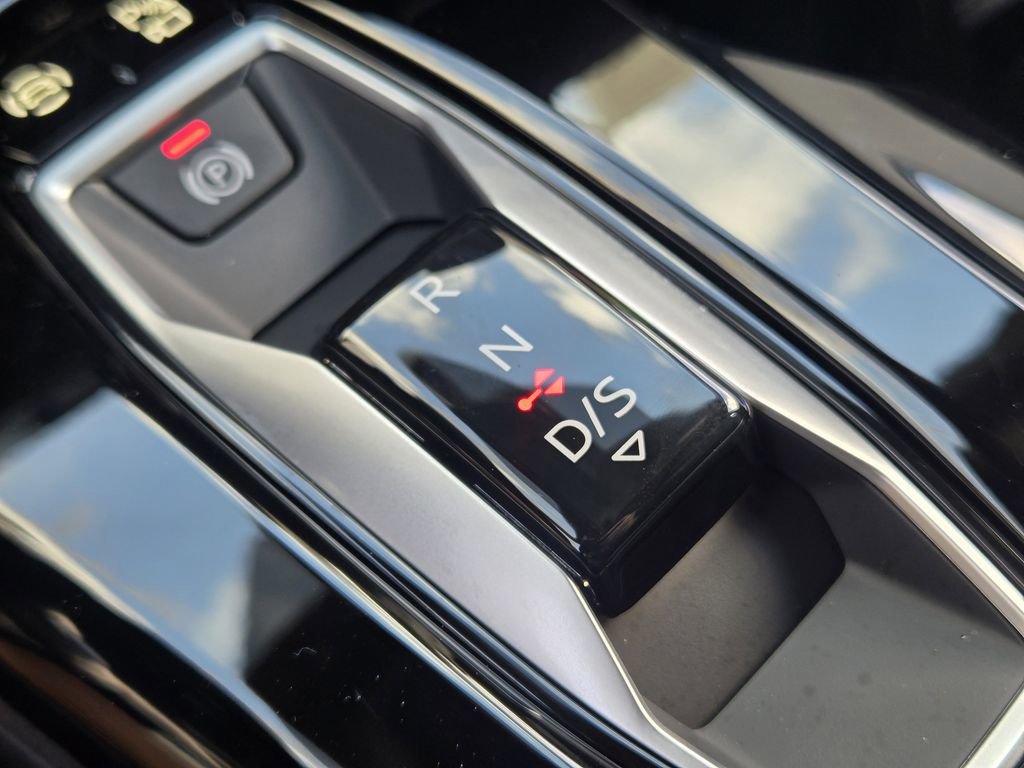 Certified 2025 Audi SQ5 Premium Plus image 26