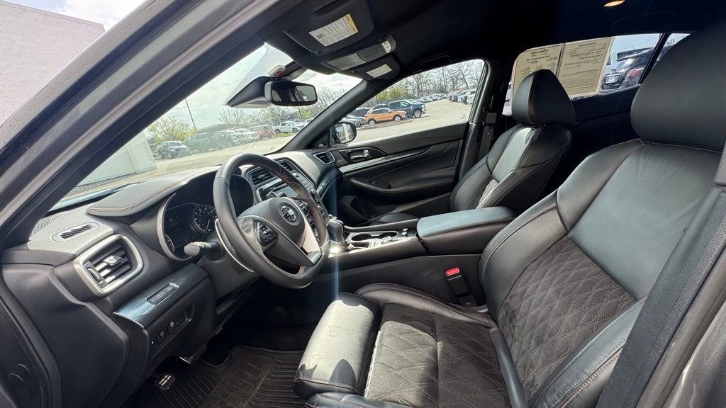 Used 2019 Nissan Maxima SR image 15