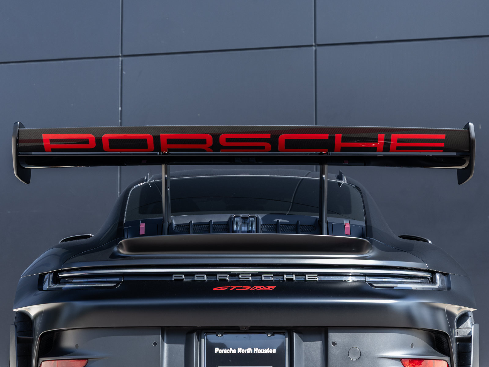 Certified 2025 Porsche 911 GT3 RS RWD image 14