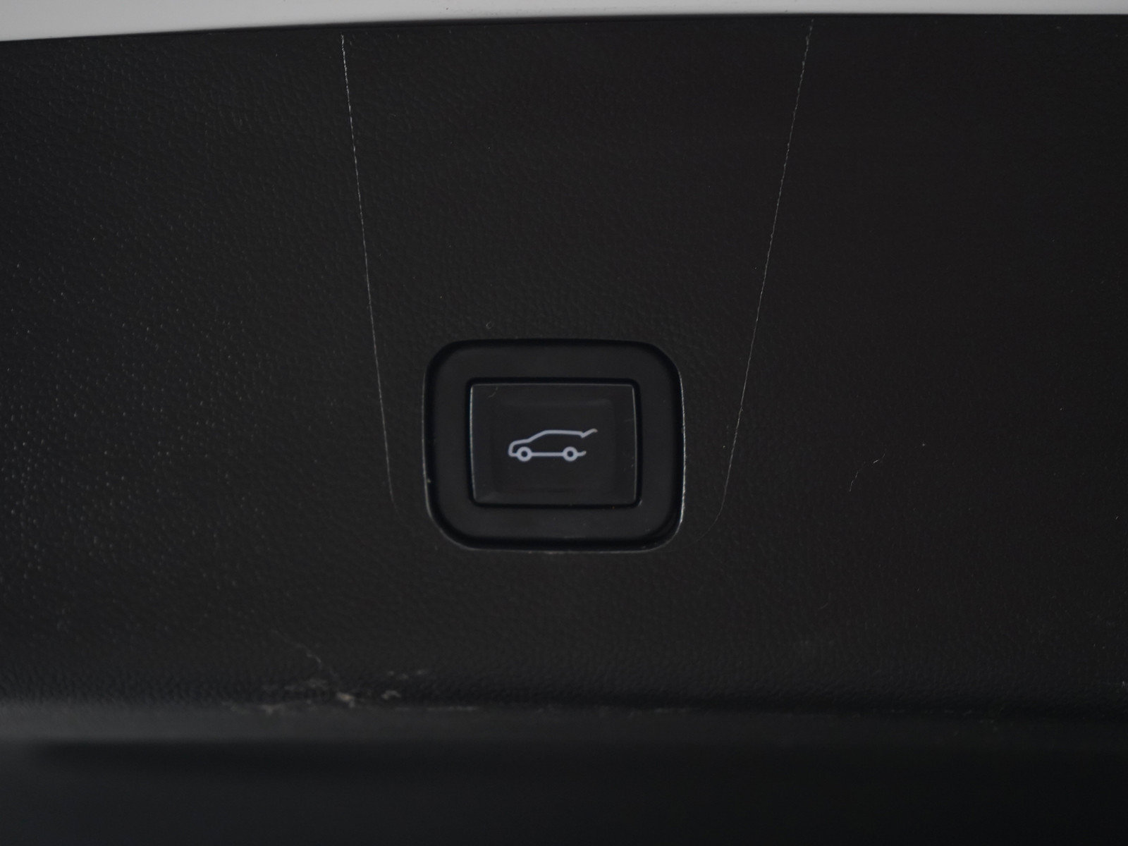 Used 2019 Chevrolet Traverse LT AWD/4WD image 18