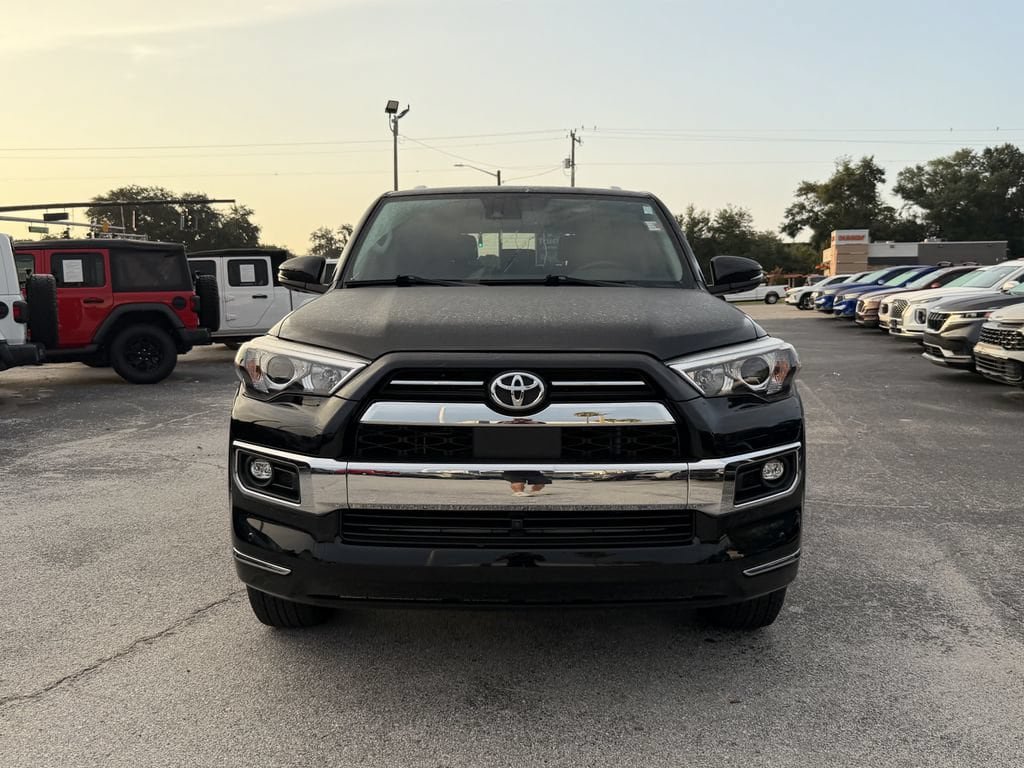 Used 2023 Toyota 4Runner Limited RWD image 3