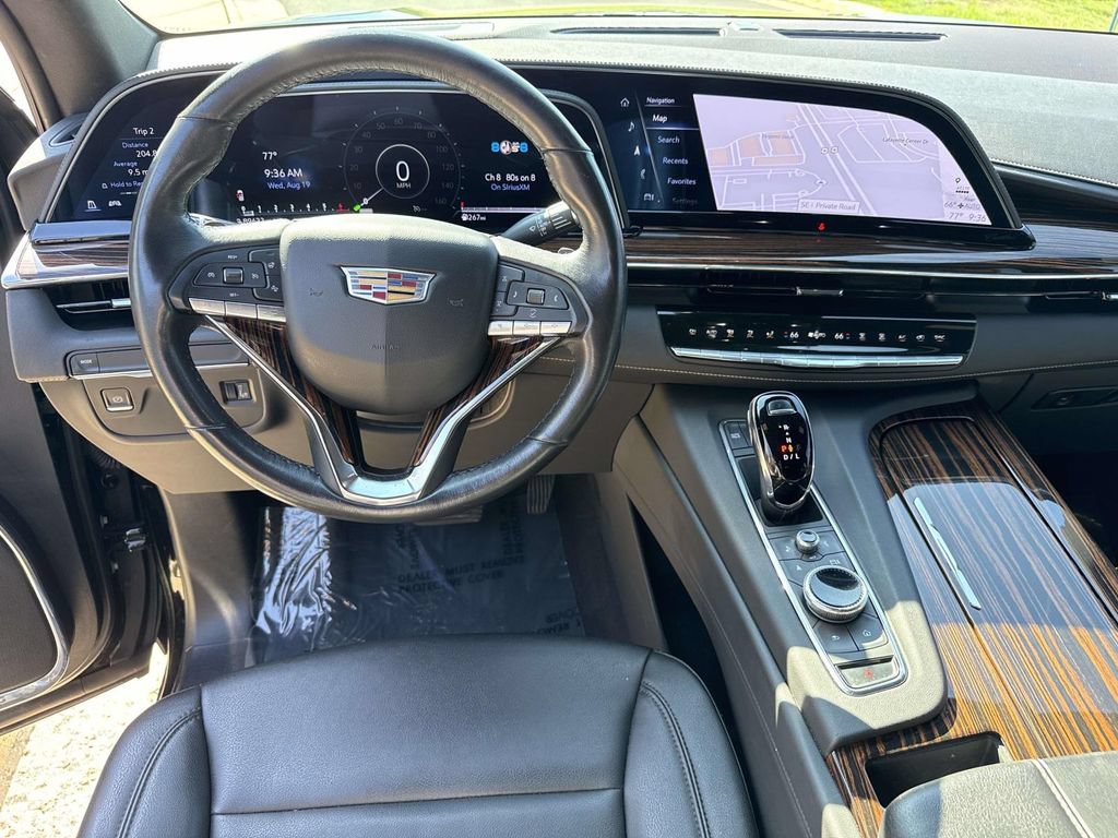 Used 2024 Cadillac Escalade ESV Luxury RWD image 30