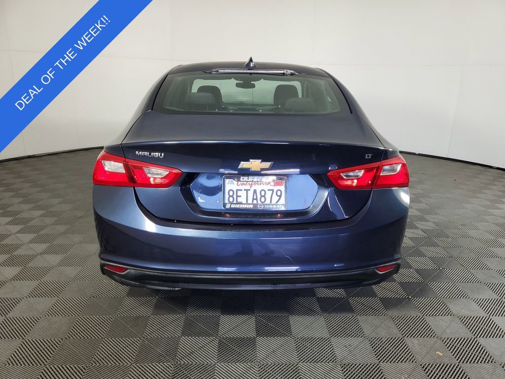 Used 2017 Chevrolet Malibu LT image 5