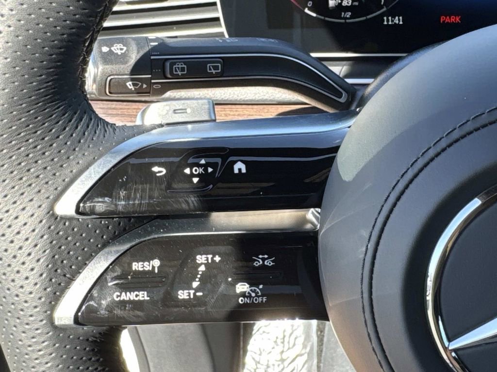 New 2026 Mercedes-Benz GLS 580 4MATIC image 29