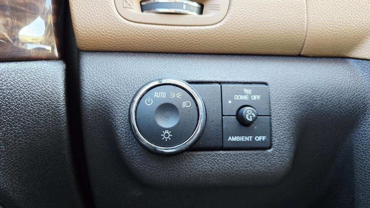 Used 2017 Buick Enclave Premium w/ Experience Buick Package image 28