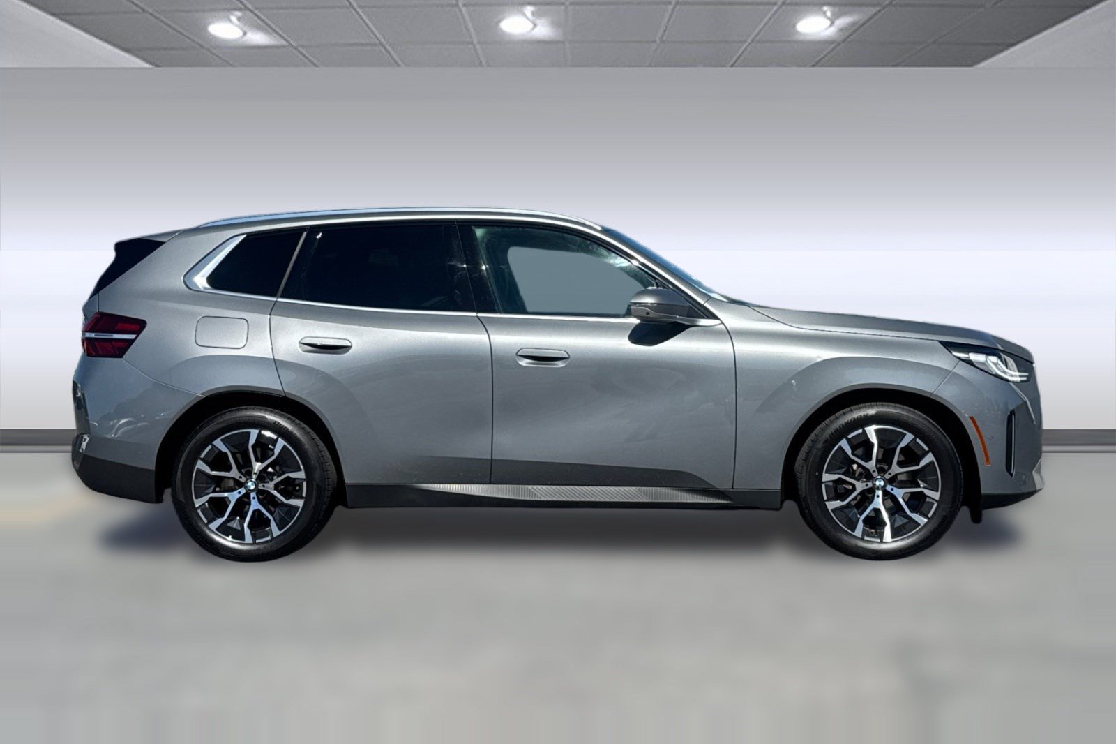 Used 2026 BMW X3 xDrive30i w/ Premium Package AWD/4WD image 7