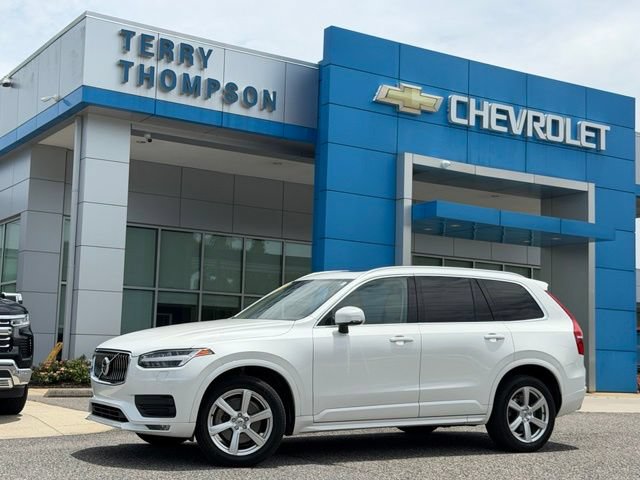Used 2021 Volvo XC90 T5 Momentum FWD image 1