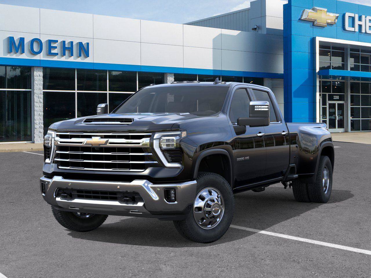 New 2026 Chevrolet Silverado 3500 LTZ w/ LTZ Convenience Package AWD/4WD image 6