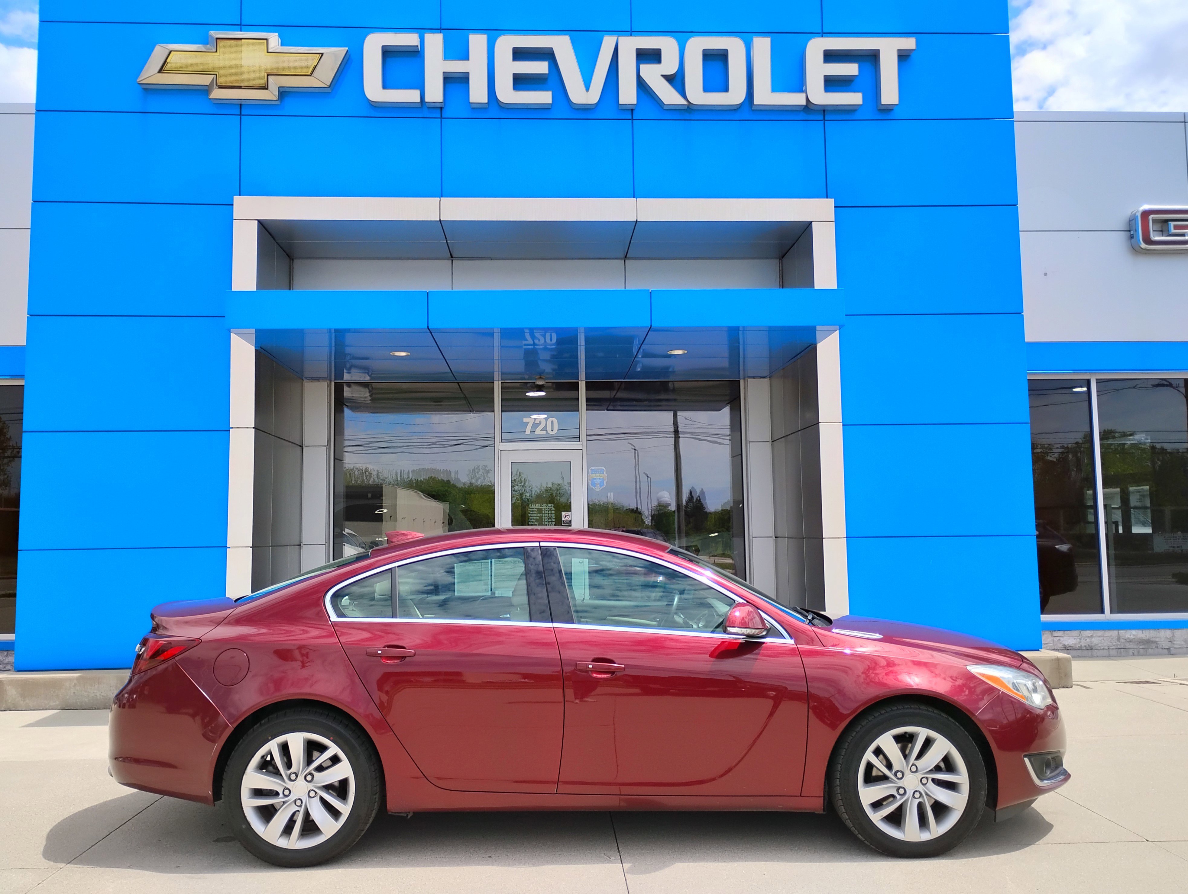 Used 2017 Buick Regal Premium FWD image 34