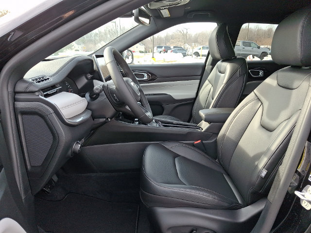 New 2026 Jeep Compass Limited AWD/4WD image 9