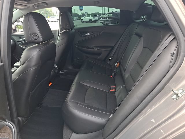 Certified 2018 Chevrolet Malibu Premier w/ Premier Sun and Wheel Package FWD image 10