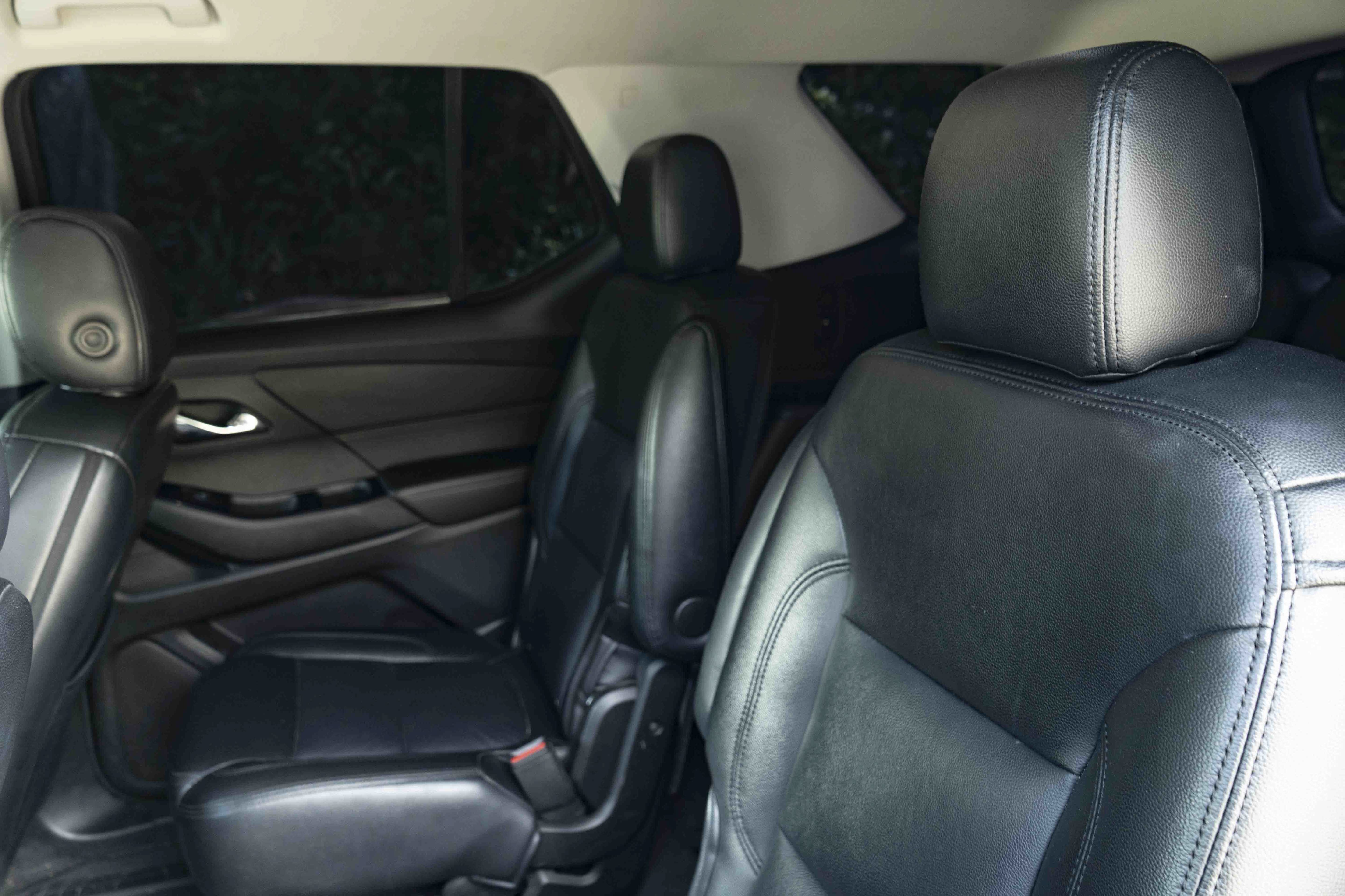 Used 2019 Chevrolet Traverse LT FWD image 18