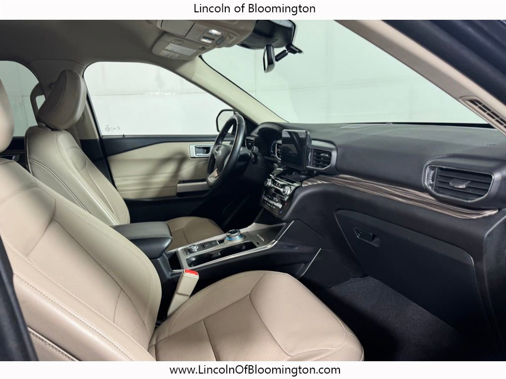 Used 2023 Ford Explorer Limited w/ Equipment Group 301A image 20