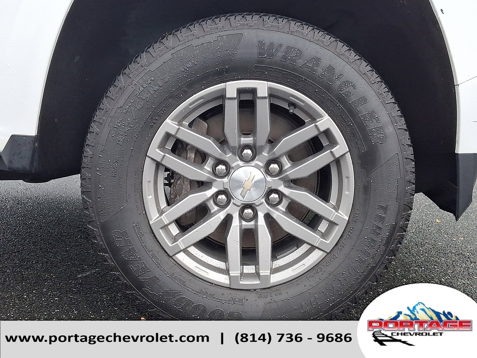 Used 2023 Chevrolet Colorado LT w/ LT Convenience Package II RWD image 9