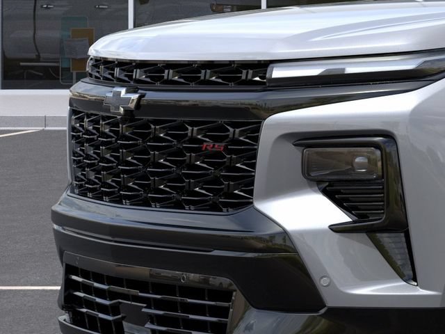 New 2026 Chevrolet Traverse RS w/ LPO, Floor Liner Package AWD/4WD image 13