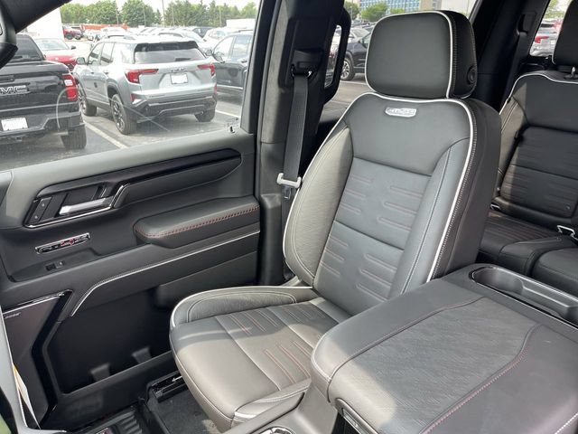 New 2026 GMC Sierra 1500 AT4X AWD/4WD image 24