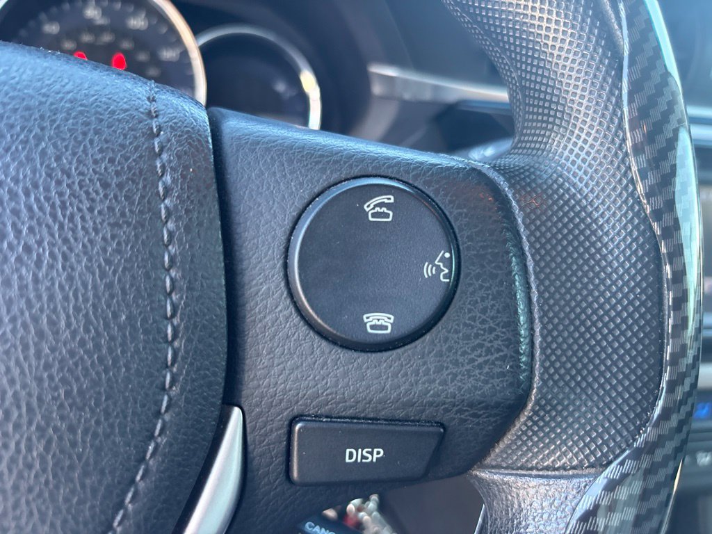 Used 2015 Toyota Corolla LE FWD image 18