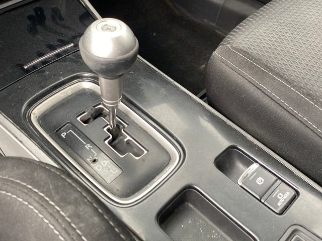 Used 2019 Mitsubishi Outlander ES FWD image 10