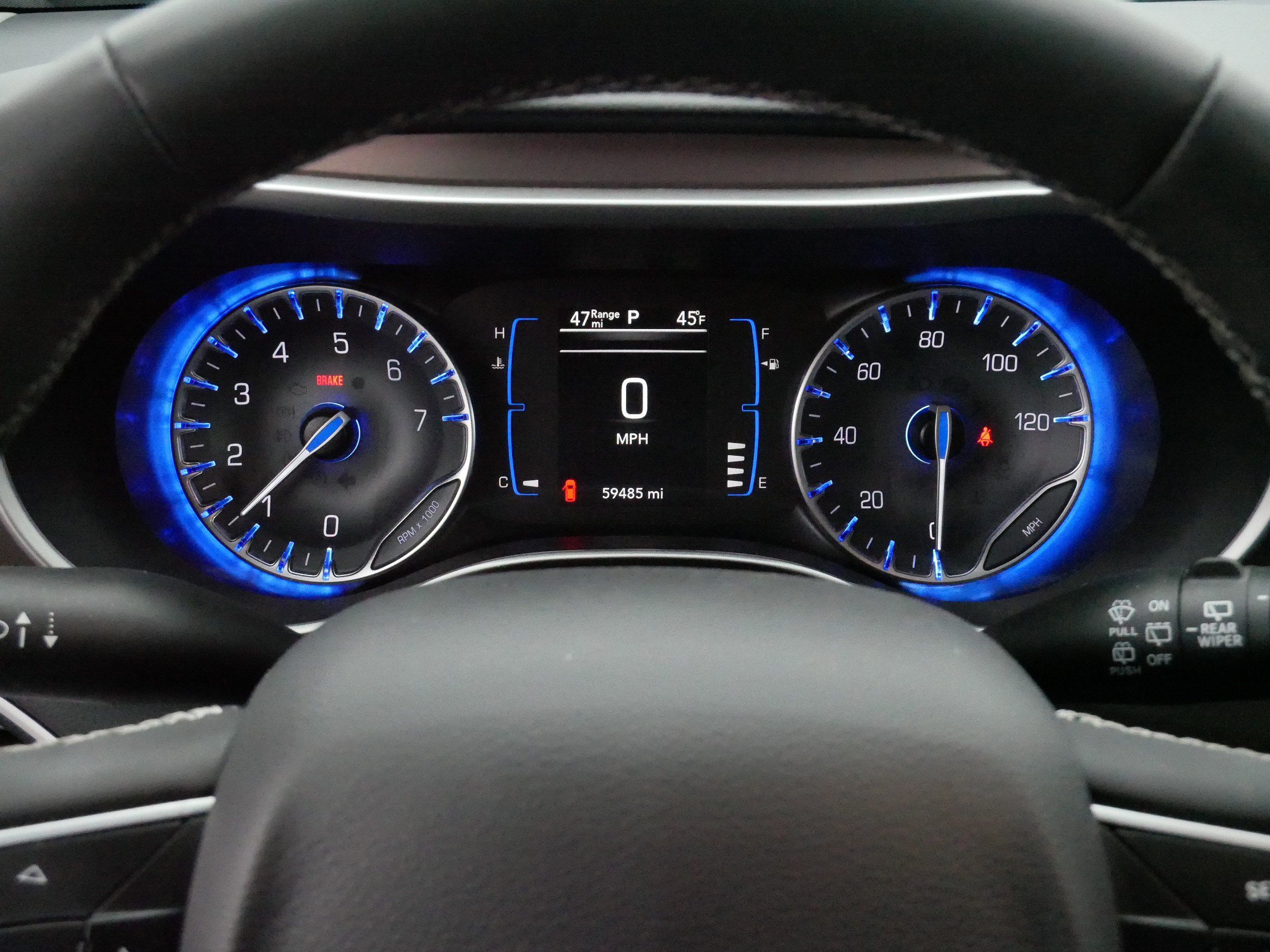 Used 2023 Chrysler Voyager LX image 21