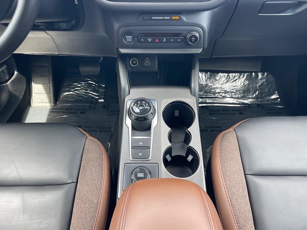Used 2025 Ford Bronco Sport Outer Banks AWD/4WD image 17