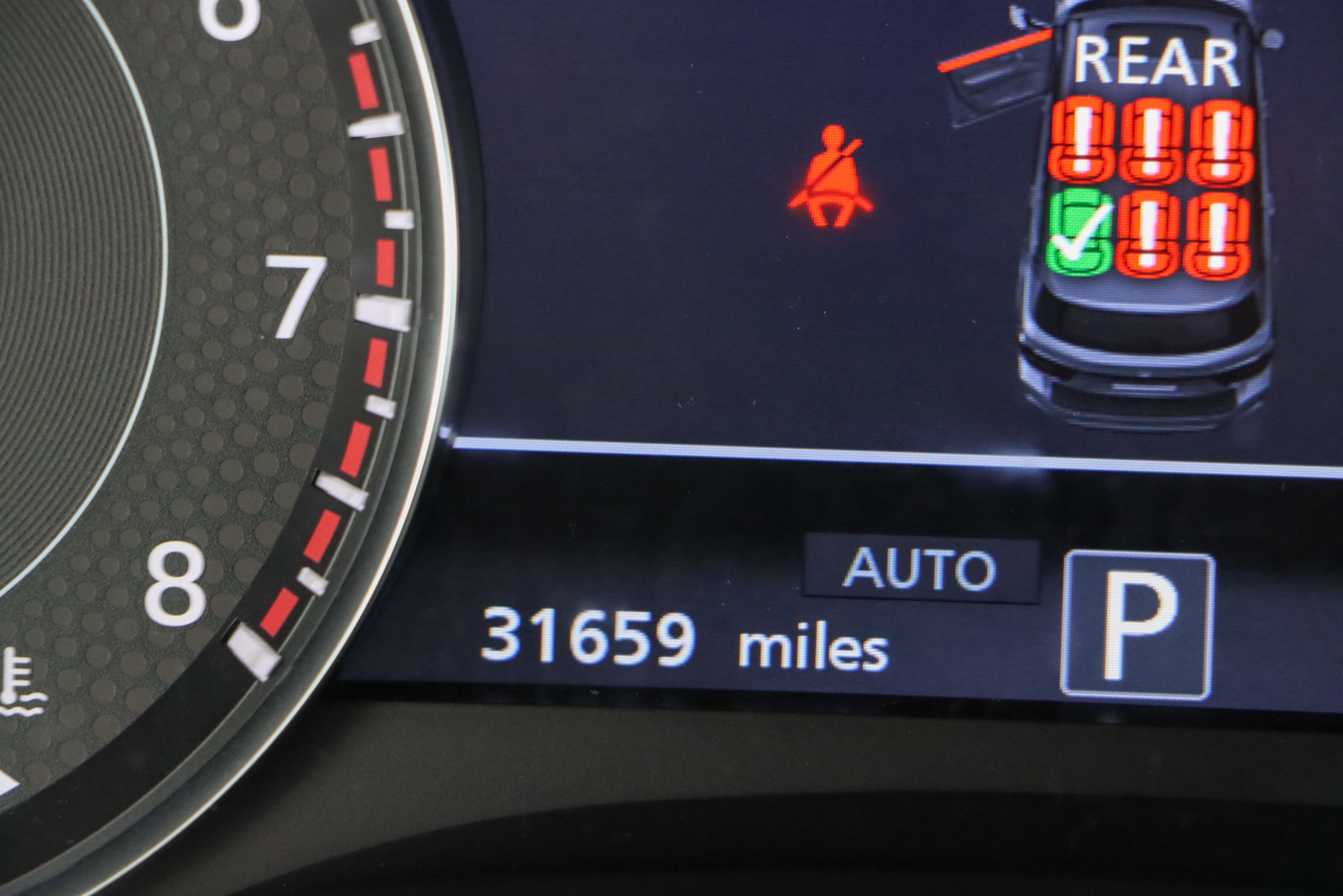 Used 2023 Nissan Armada Platinum w/ Cargo Package image 17