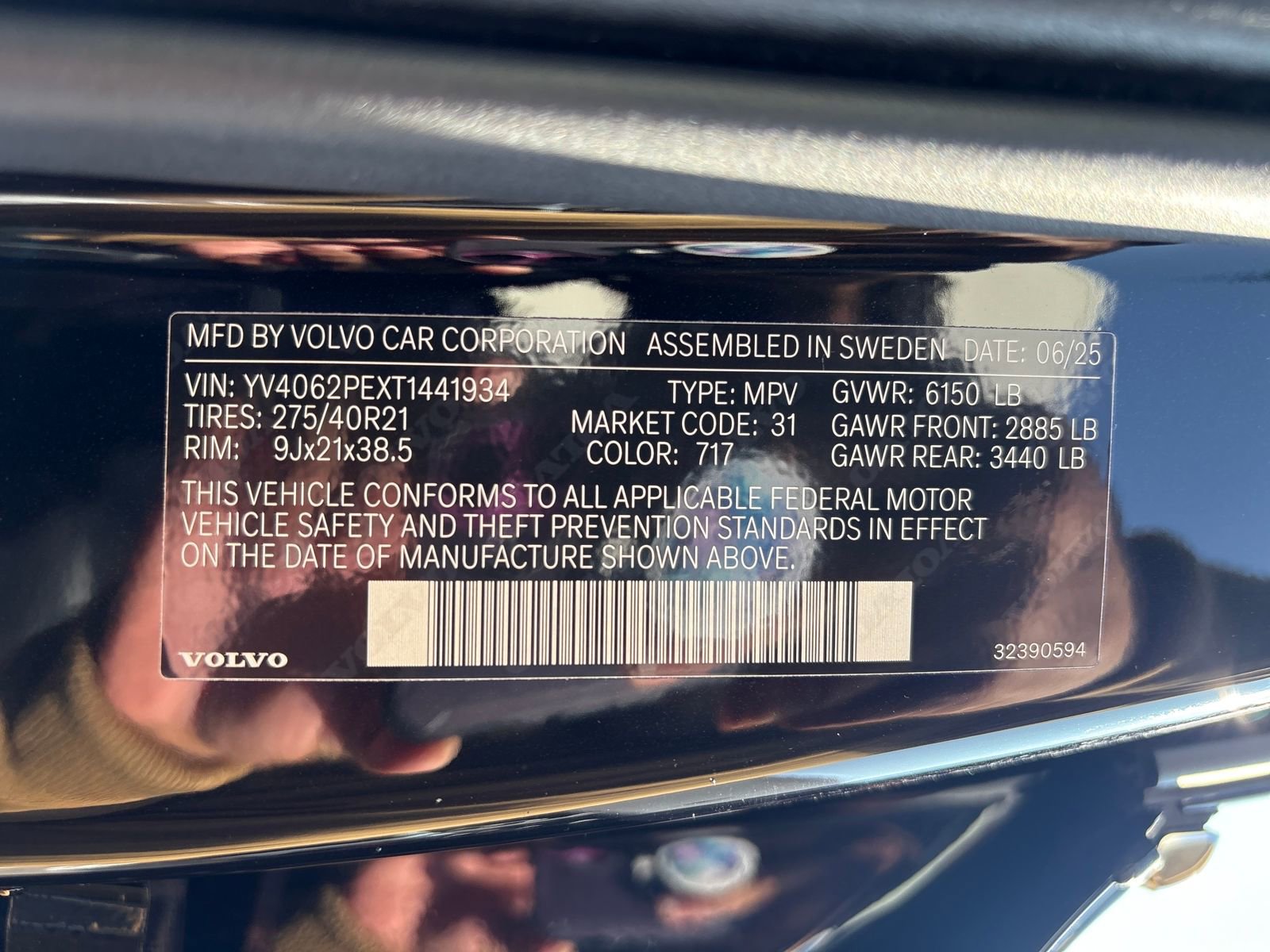 New 2026 Volvo XC90 B6 Plus w/ Protection Package Premier image 34