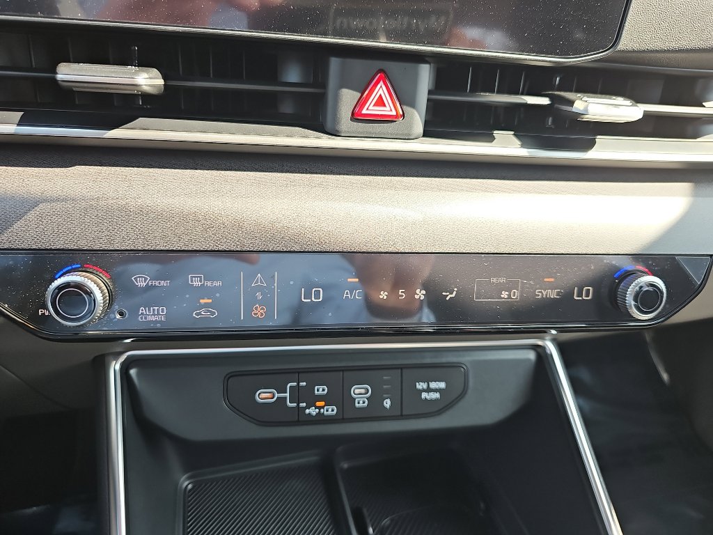 New 2026 Kia Carnival SX image 19