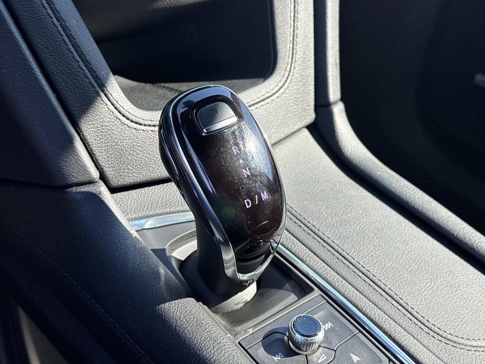 Used 2025 Cadillac XT6 Sport image 22