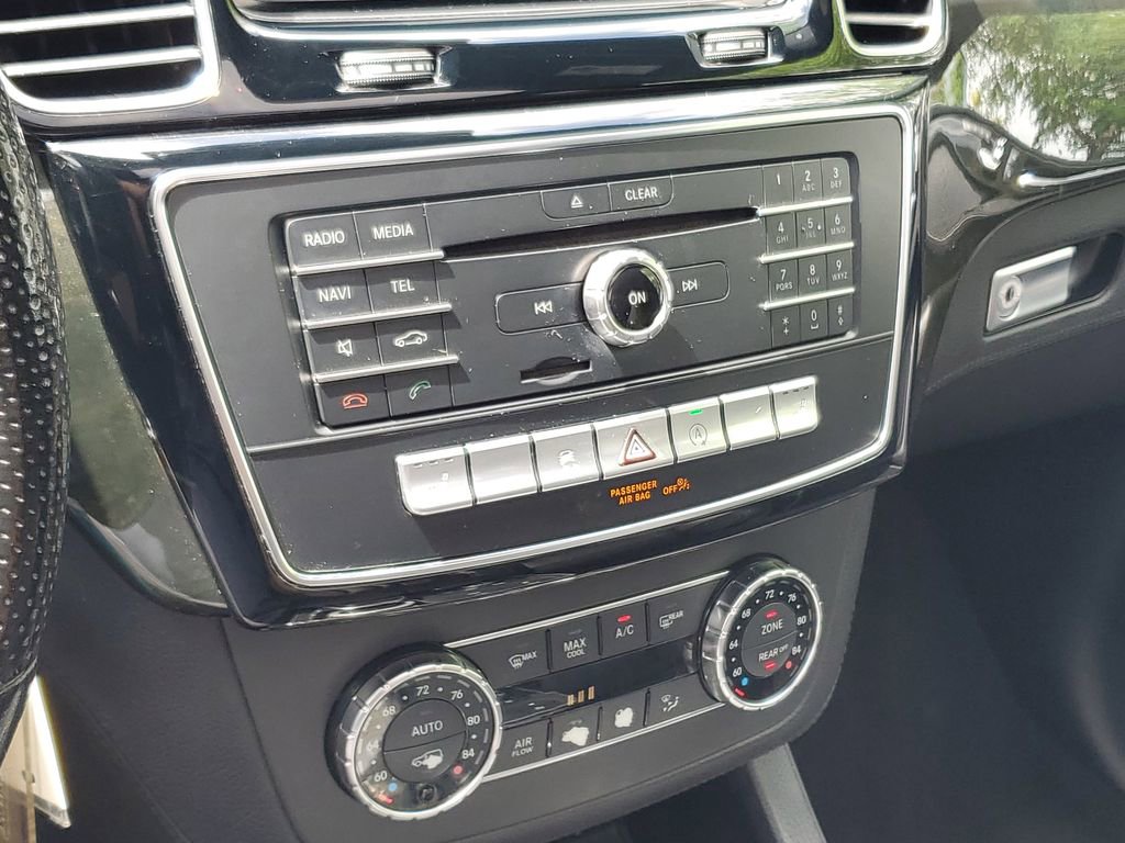 Used 2019 Mercedes-Benz GLS 450 4MATIC w/ Premium 1 Package image 32