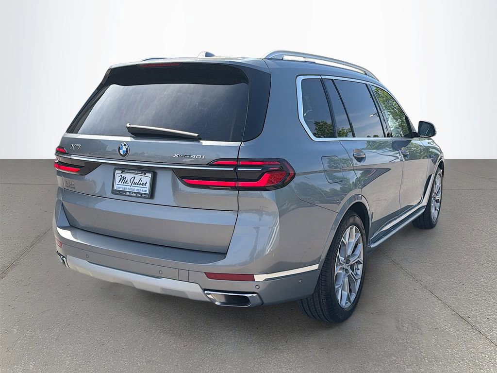 Used 2024 BMW X7 xDrive40i AWD/4WD image 4