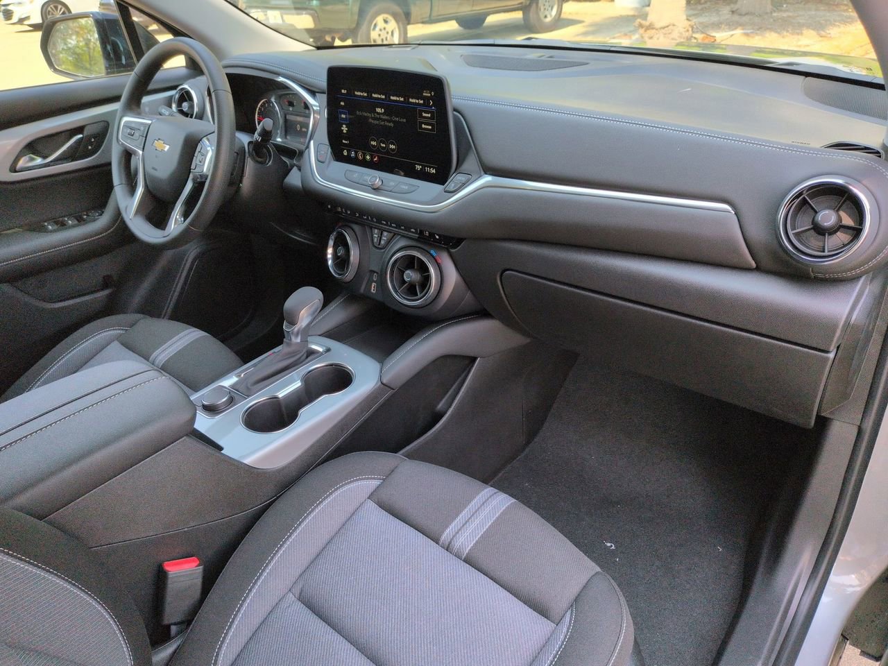 New 2026 Chevrolet Blazer LT image 25